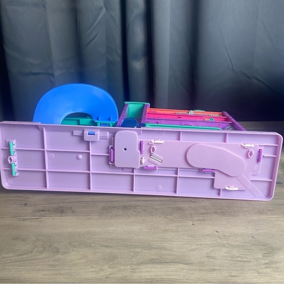 2018 Polly Pocket Pollyville Mega Mall Mattel 6 levels Parking Garage Polly - Picture 13 of 16